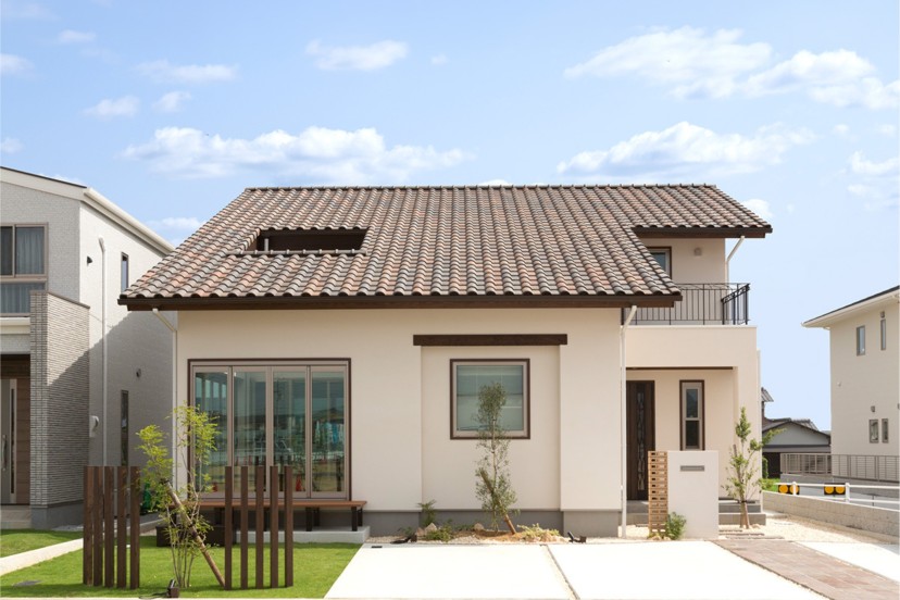 家族と共に育つ家　-casa blanc-